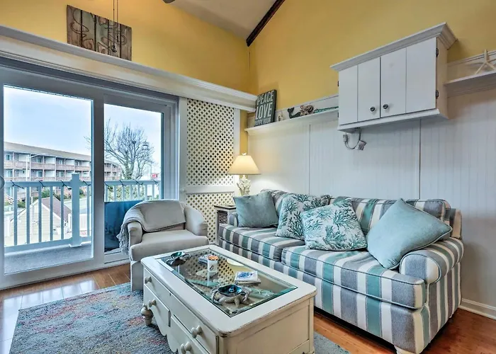 Ocean W/ Private Balconies!